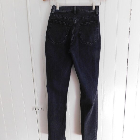 🦌 Abercrombie & Fitch Curve Love The 90's Slim Straight Ultra High Rise Jeans - Picture 10 of 13